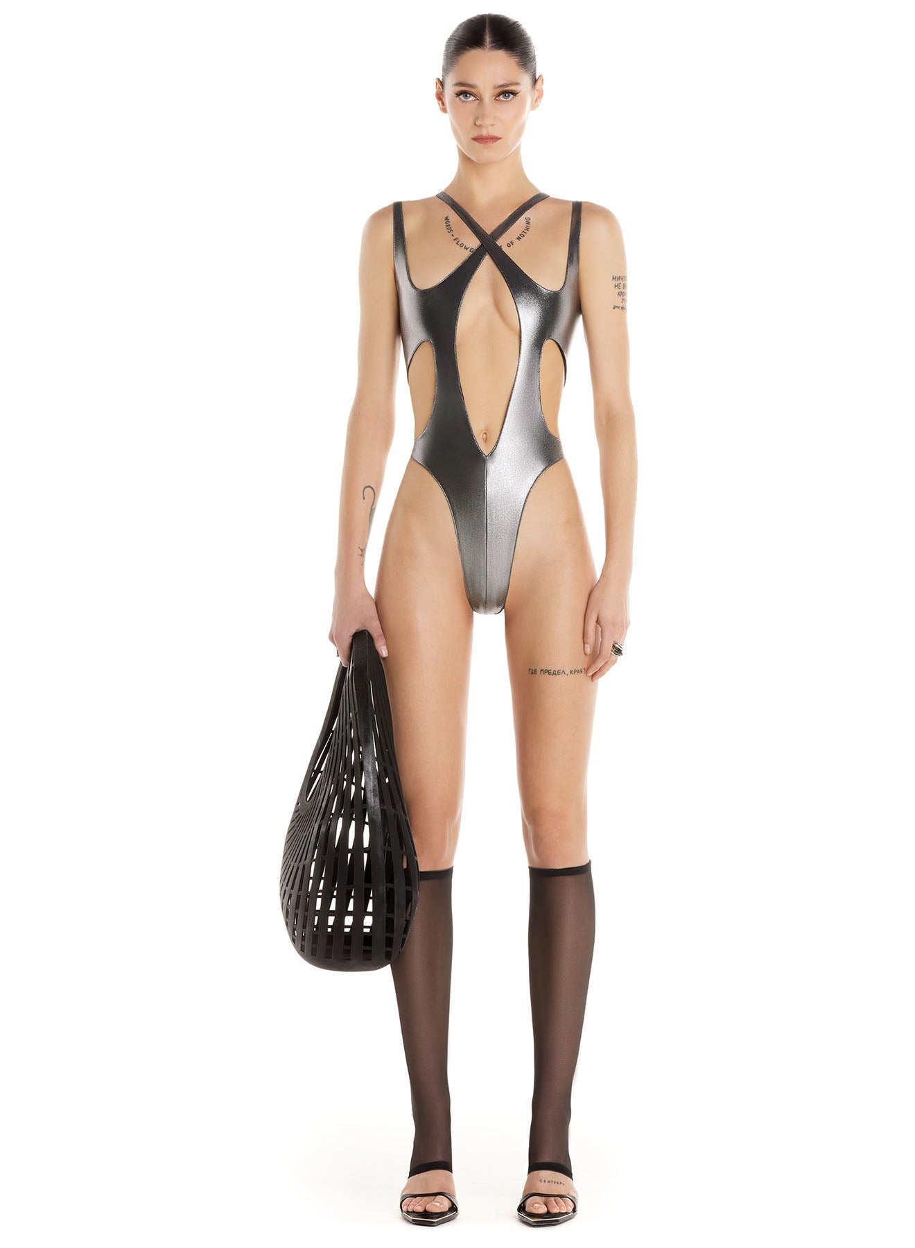 Crossed one-piece