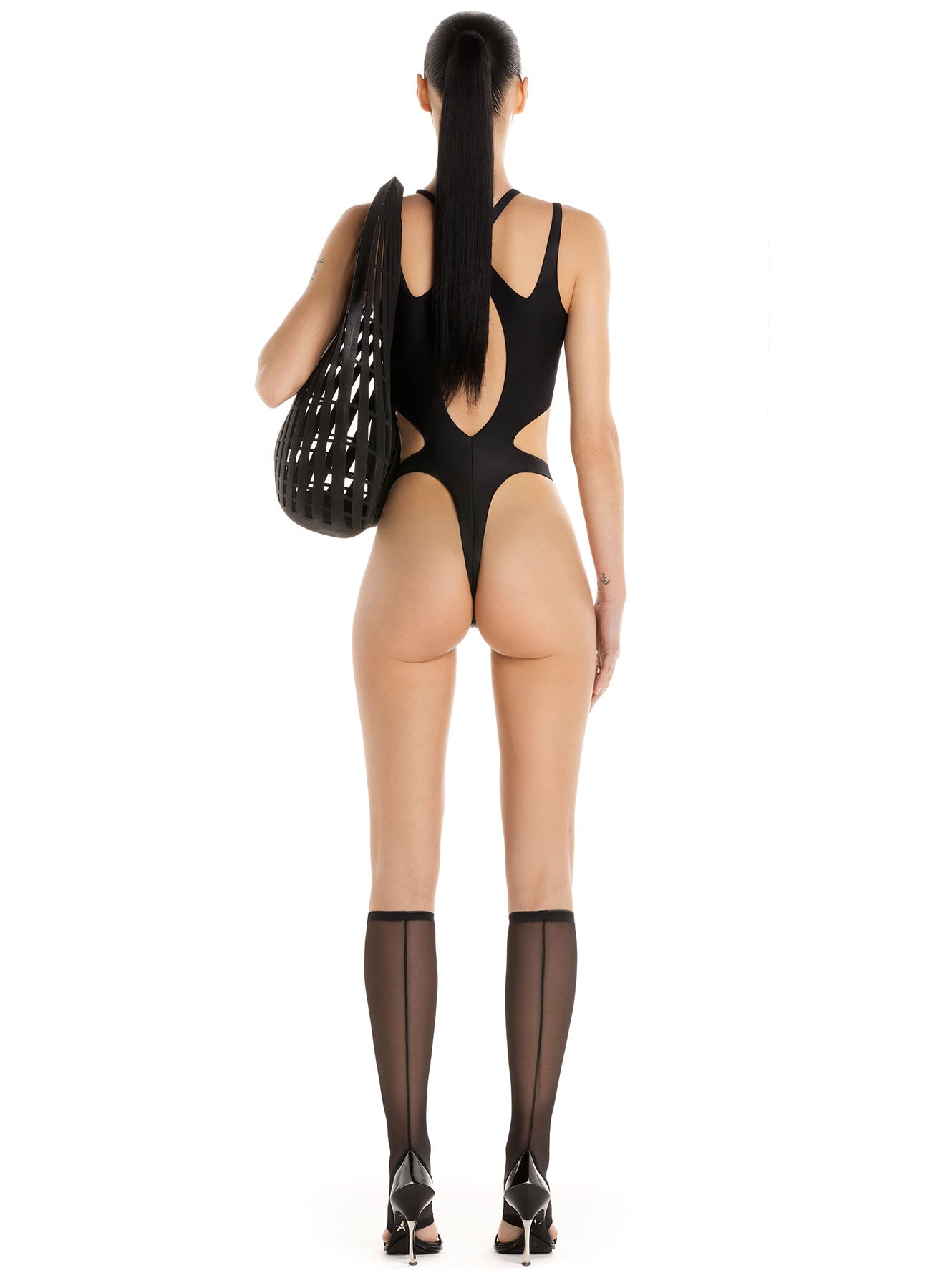 Crossed one-piece