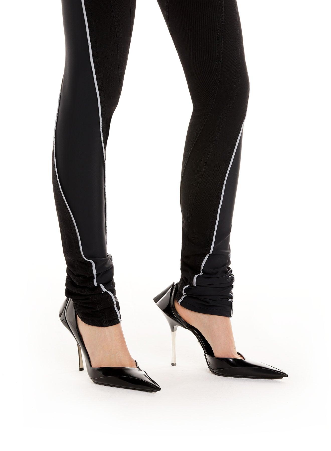 Bi-material spiral jeans