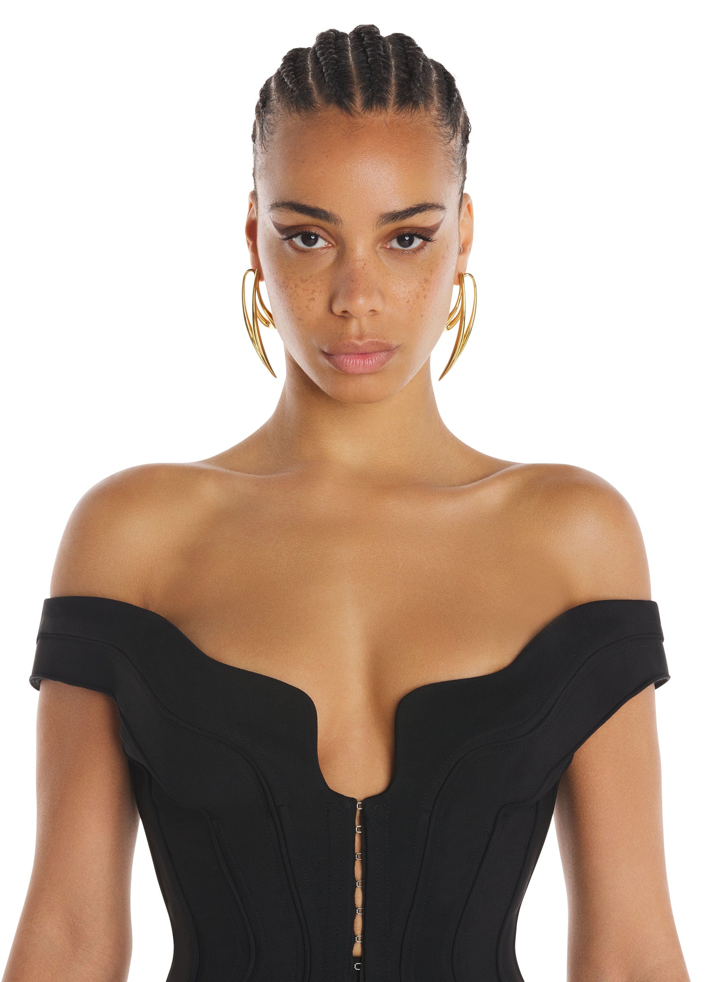 Impossible neckline corset