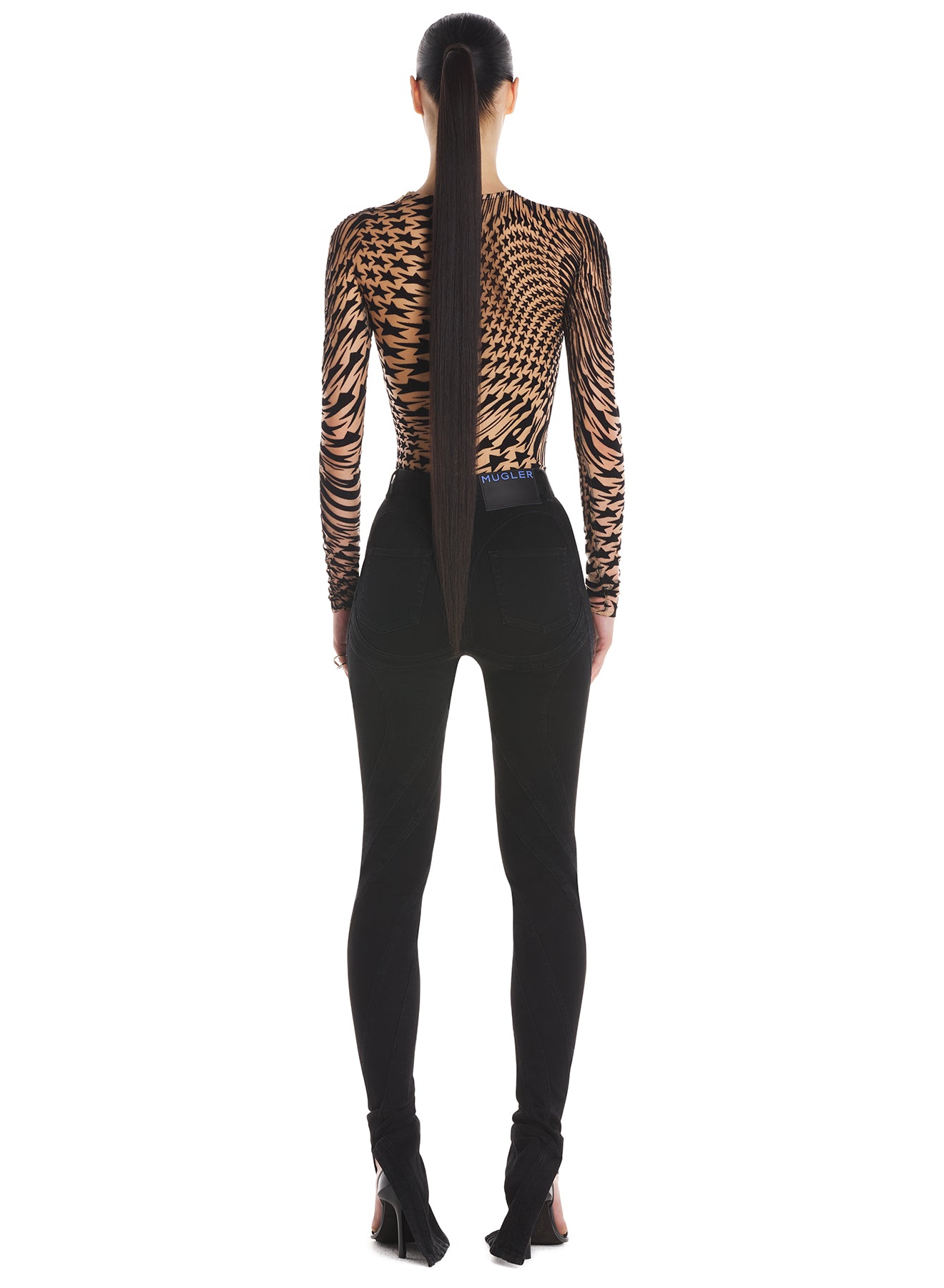 Slitted bi-material spiral jeans