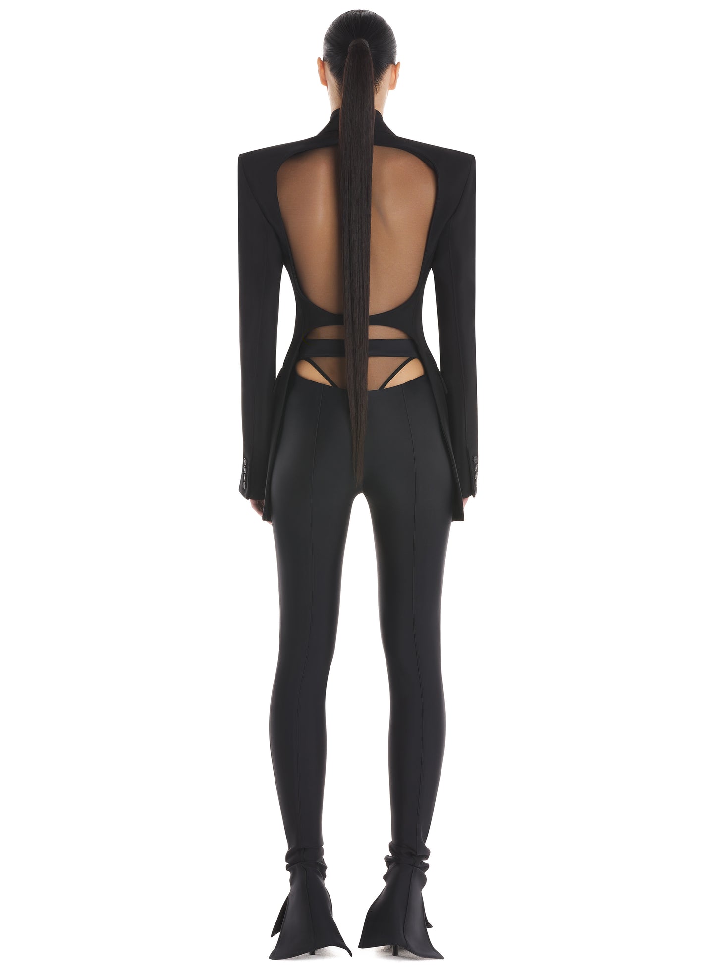 Slitted sleeve jacket