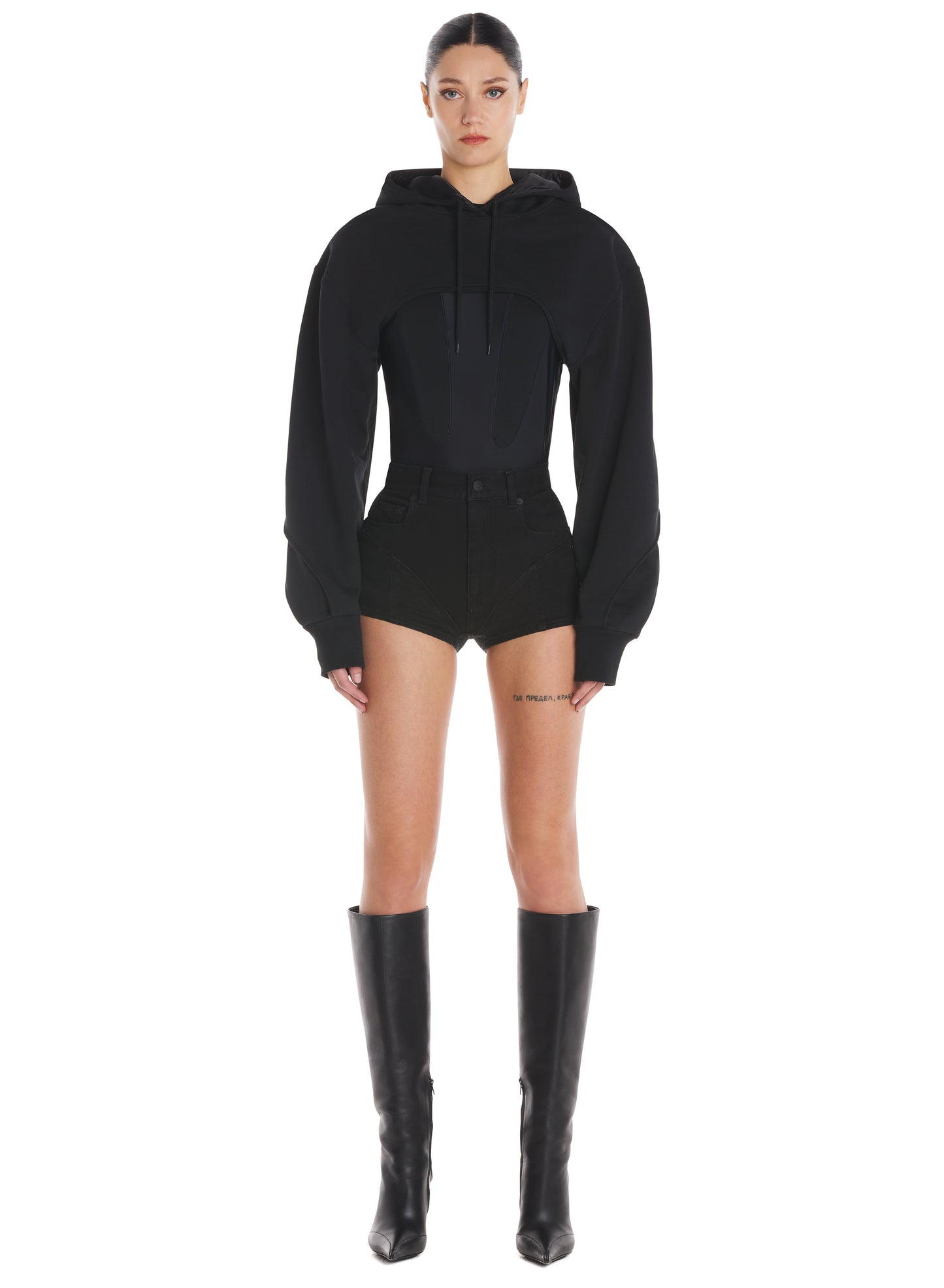 Cropped hoodie