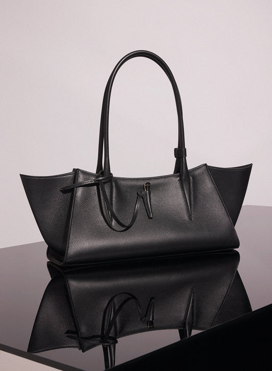 black grained leather fang bag