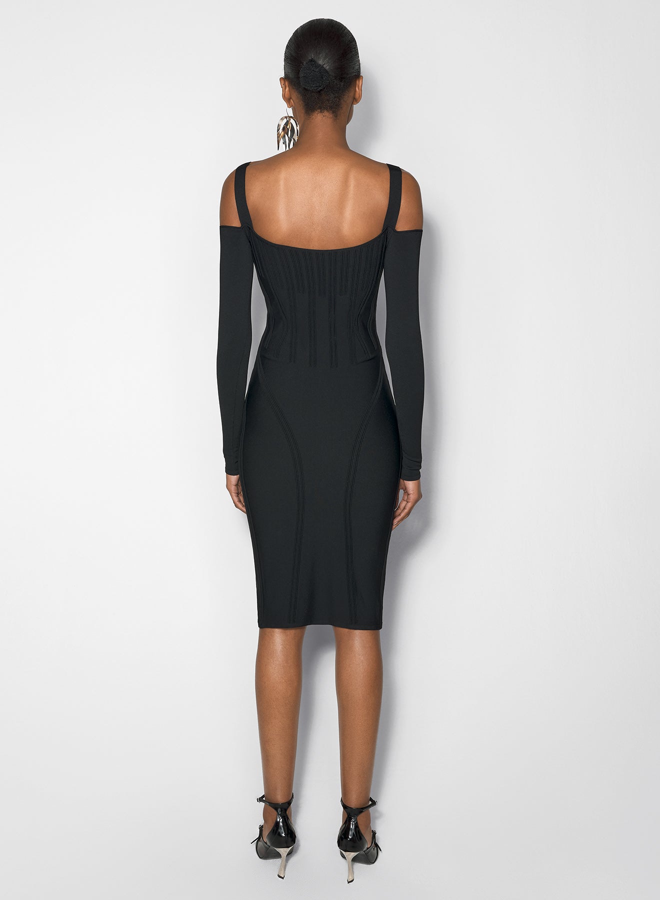 black boning detail knit dress