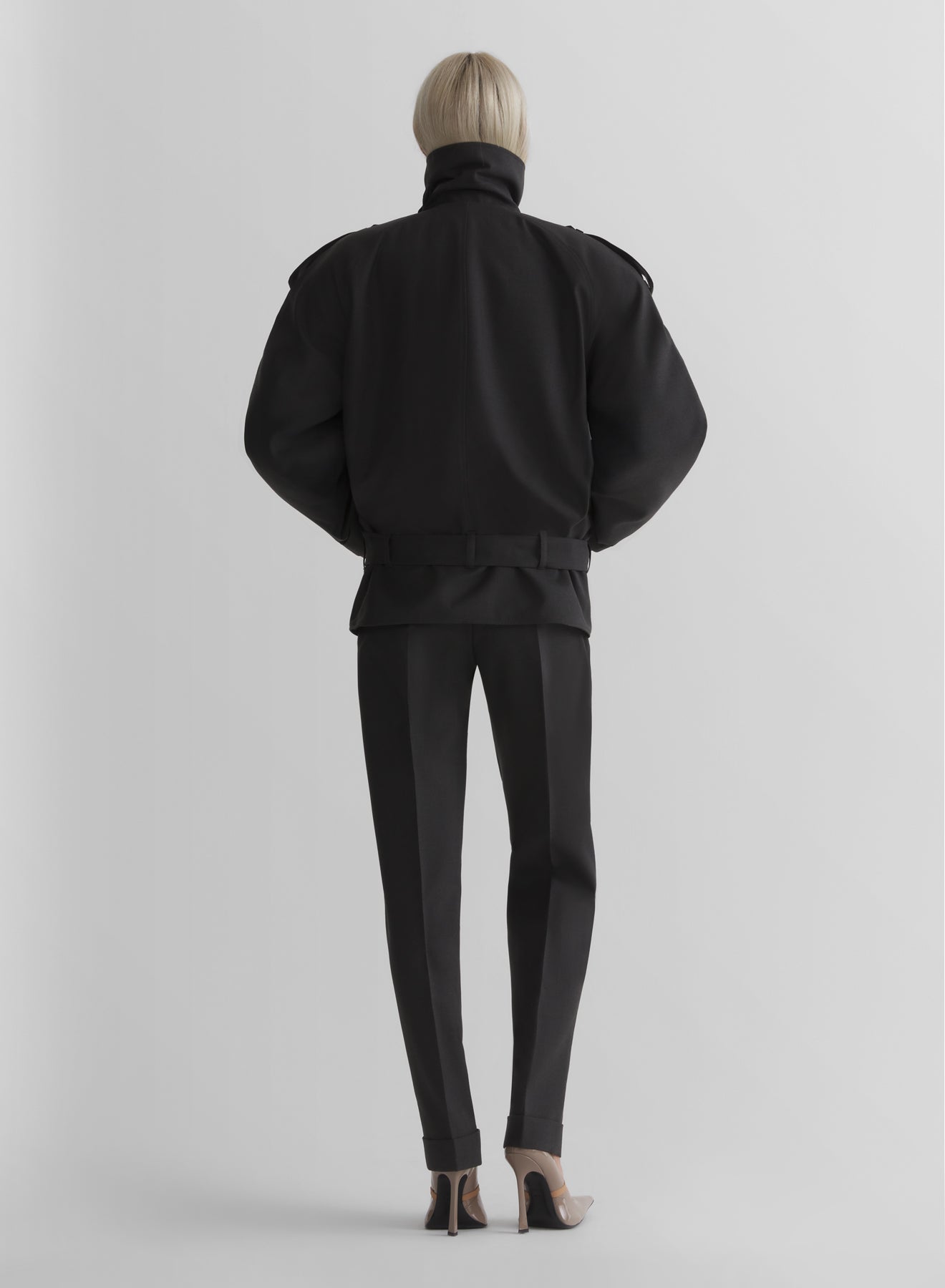 anthracite round jacket