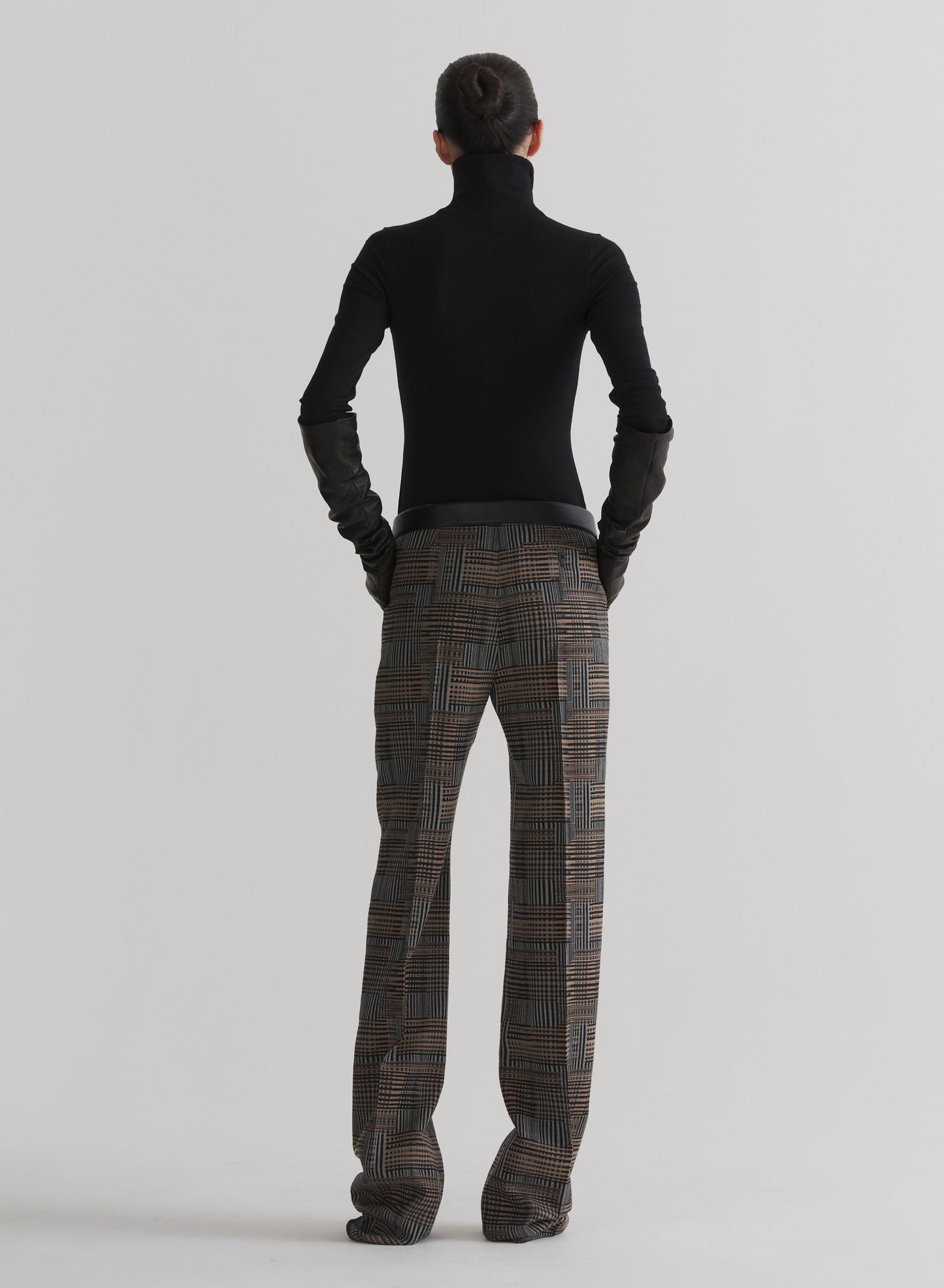 low waist straight pants