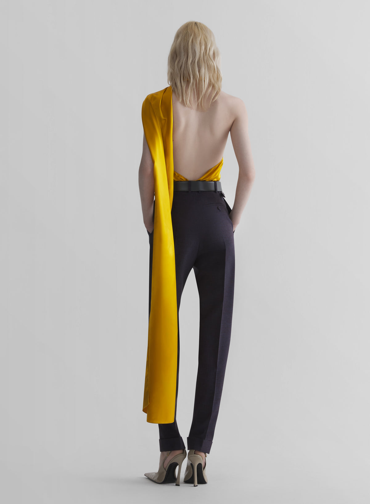 mustard backless scarf top