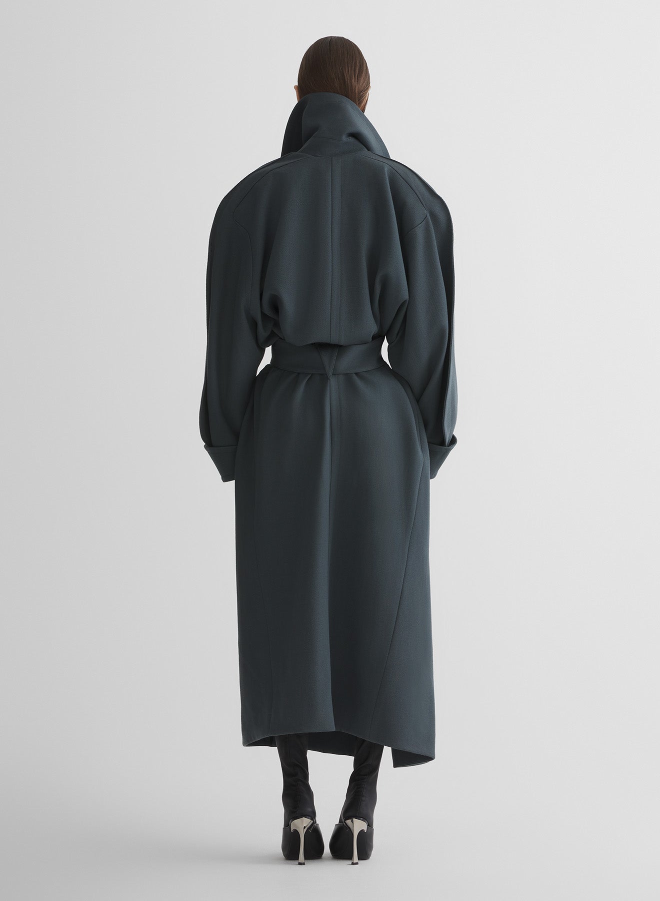 re/edit hiver russe grey trench