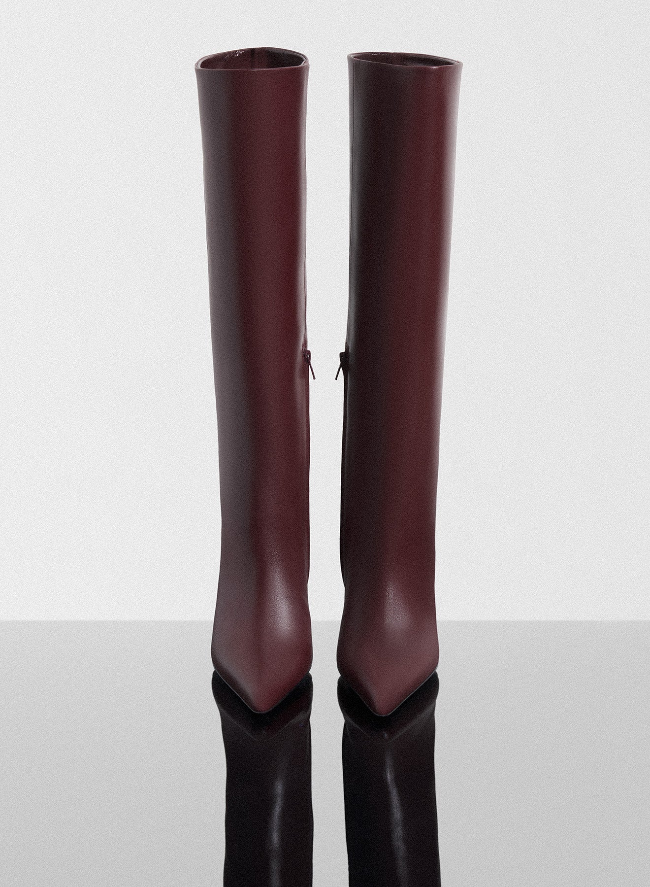 burgundy curved heel knee-high boots