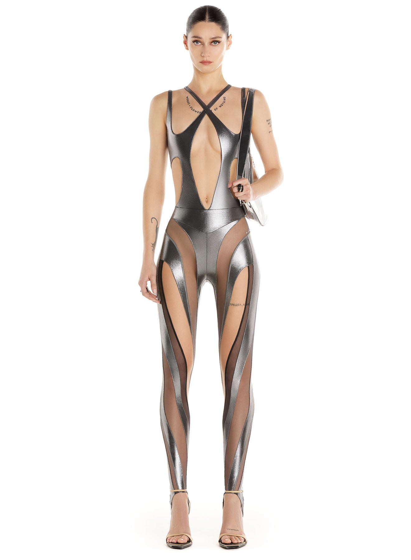 Crossed one-piece