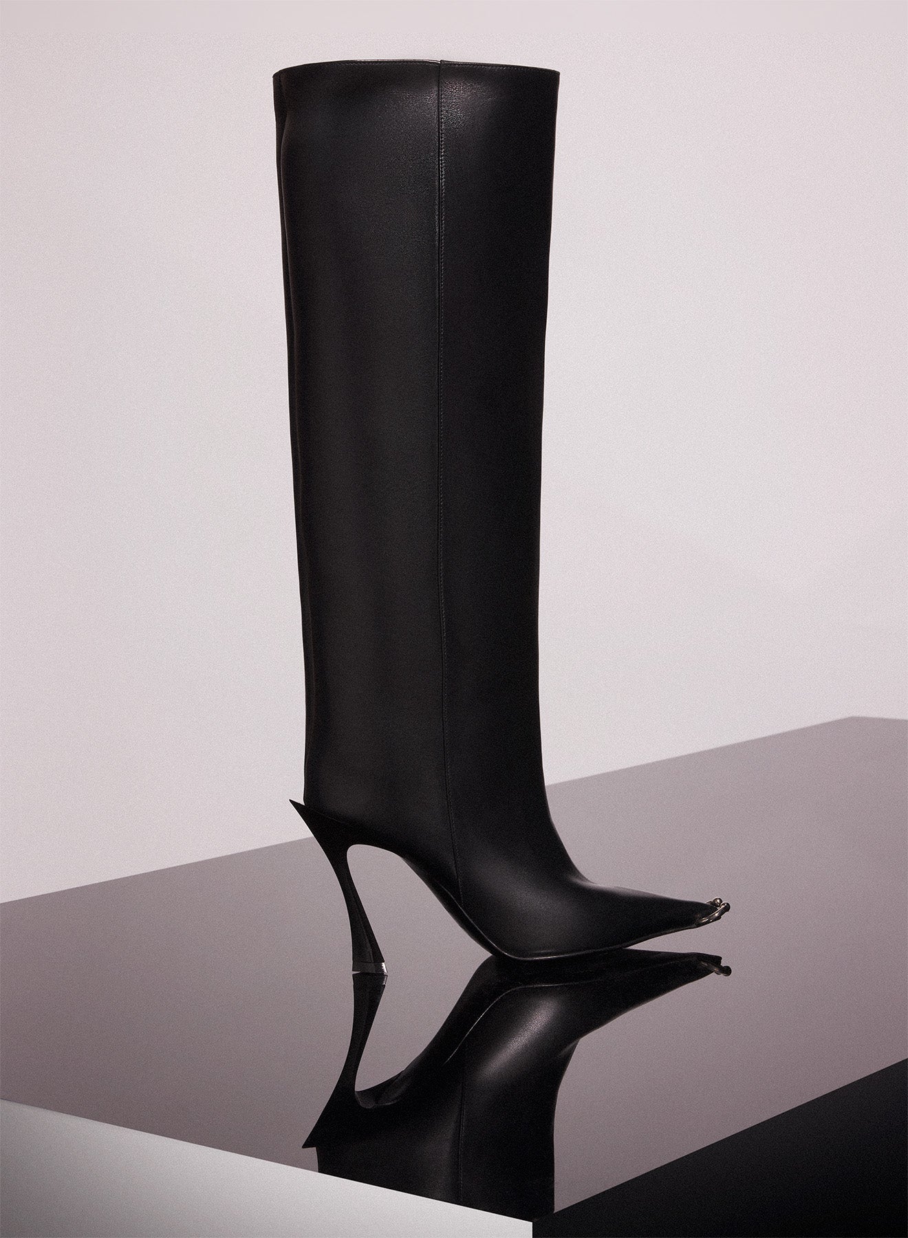 black leather piercing fang 95 boots