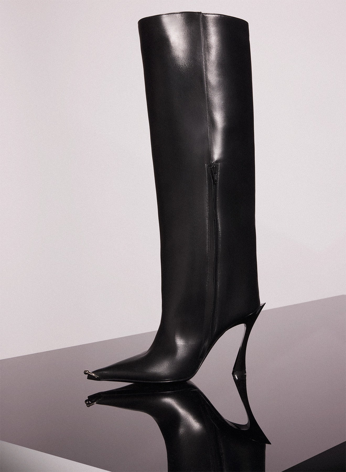 black leather piercing fang 95 boots