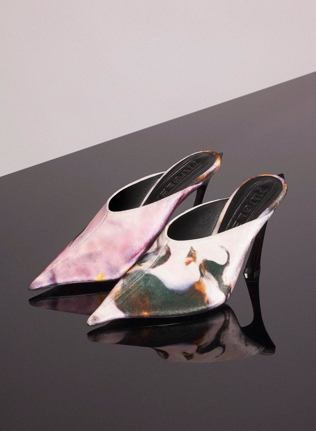 Mugler x Ambera Wellmann printed velvet fang 95 mules