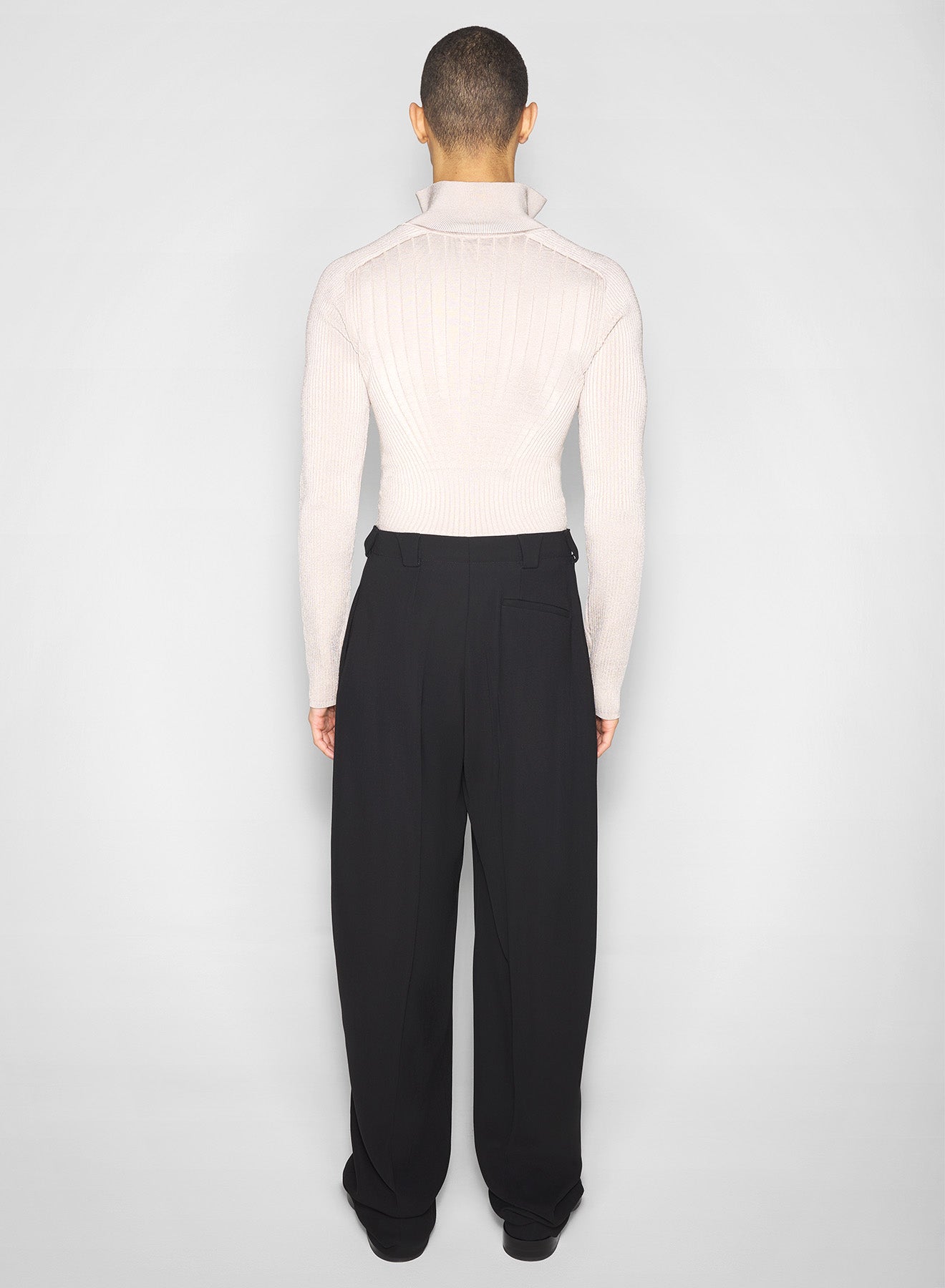 sand hook-and-eye ribbed top