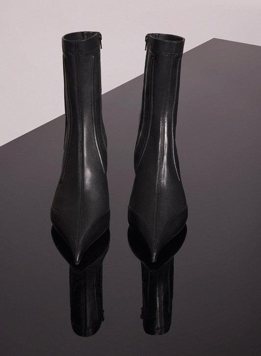 black boned leather fang 55 ankle boots