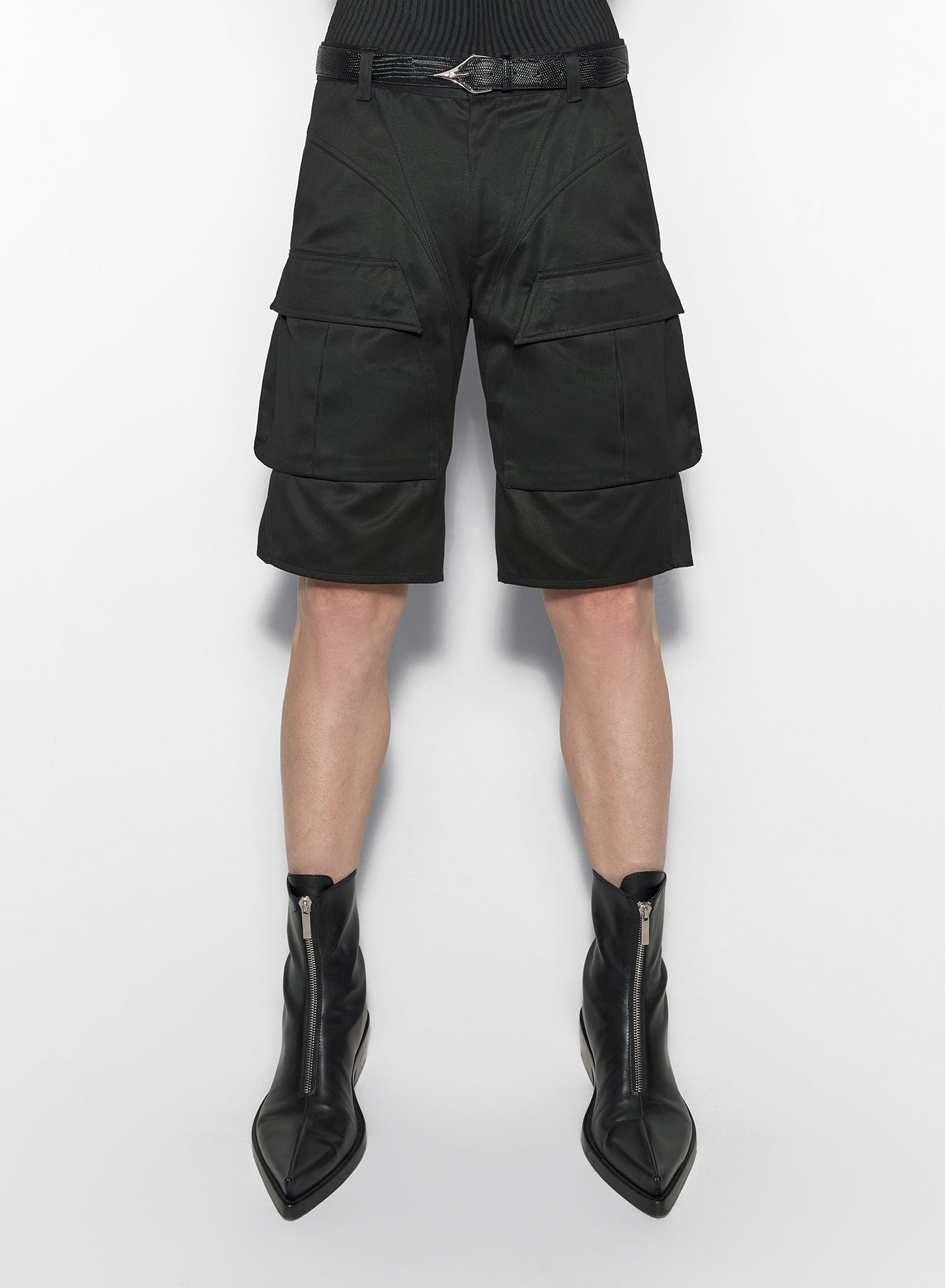 black cargo shorts