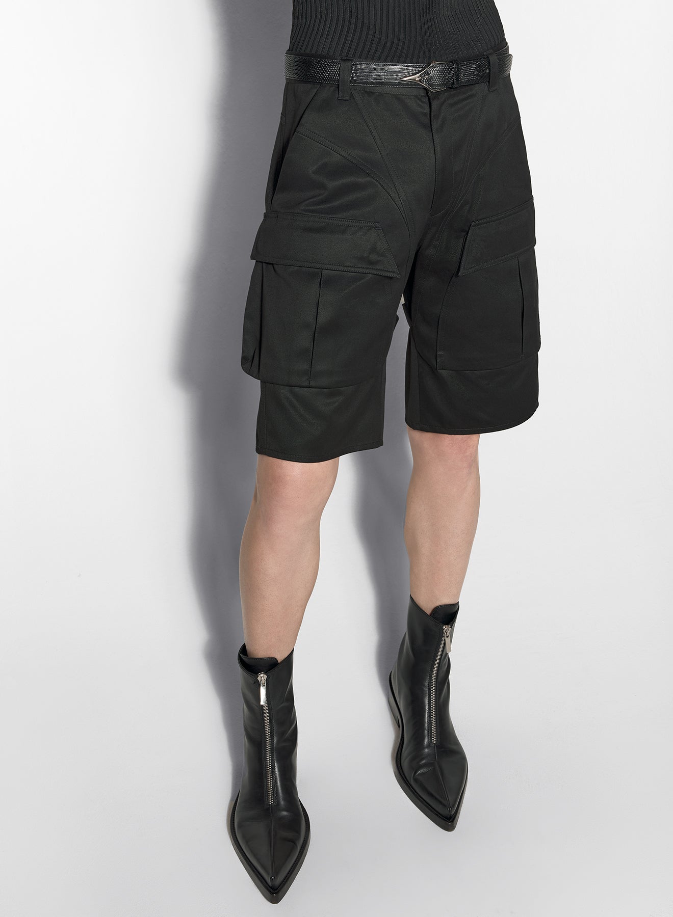 black cargo shorts