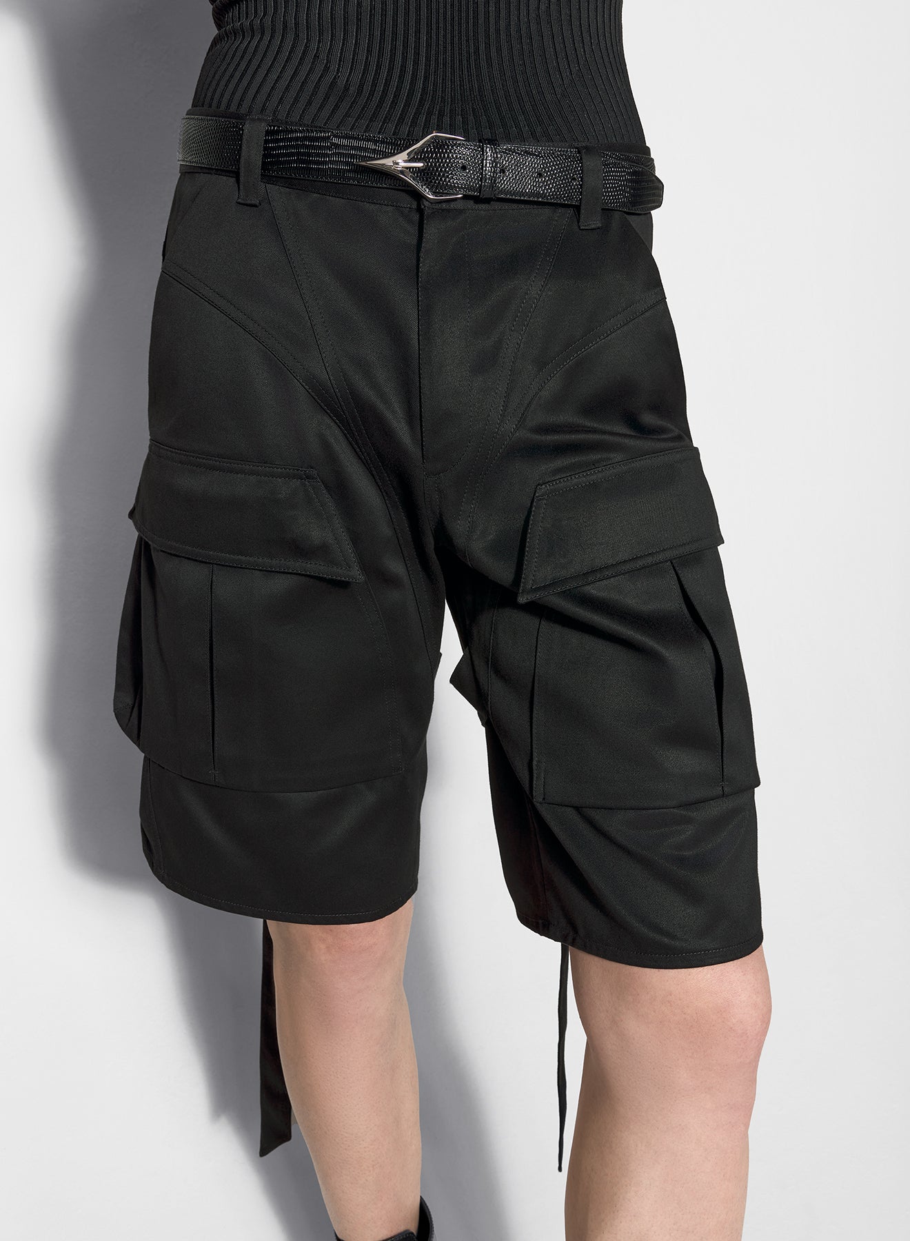 black cargo shorts