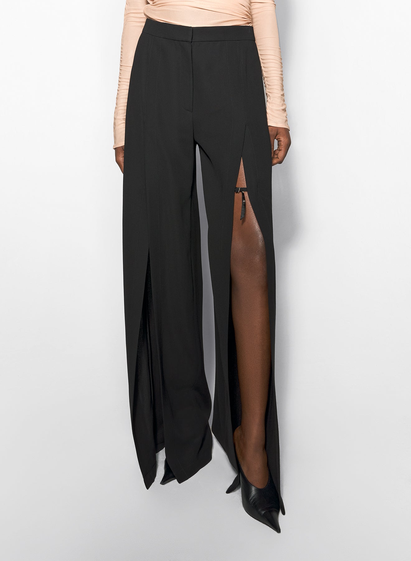 black wide-leg slit buckled trousers