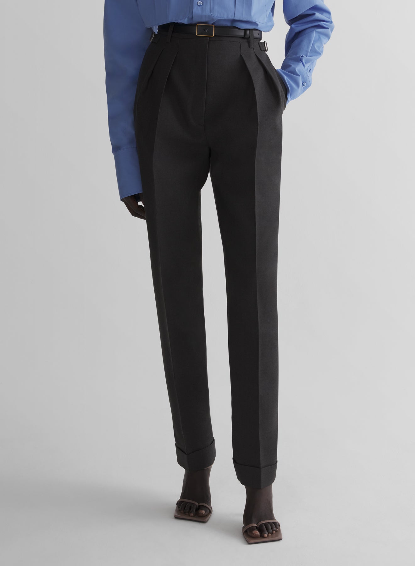 grey carrot pants