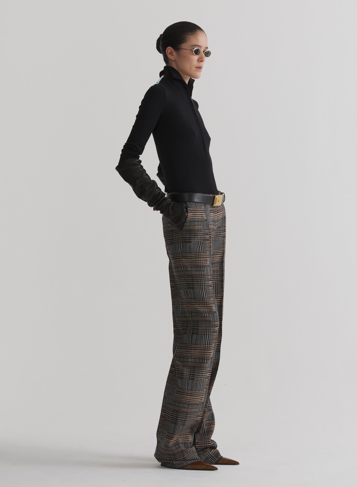 low waist straight pants