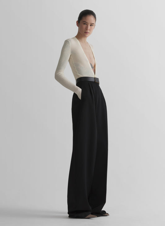 off-white knit buttoned bodyshort