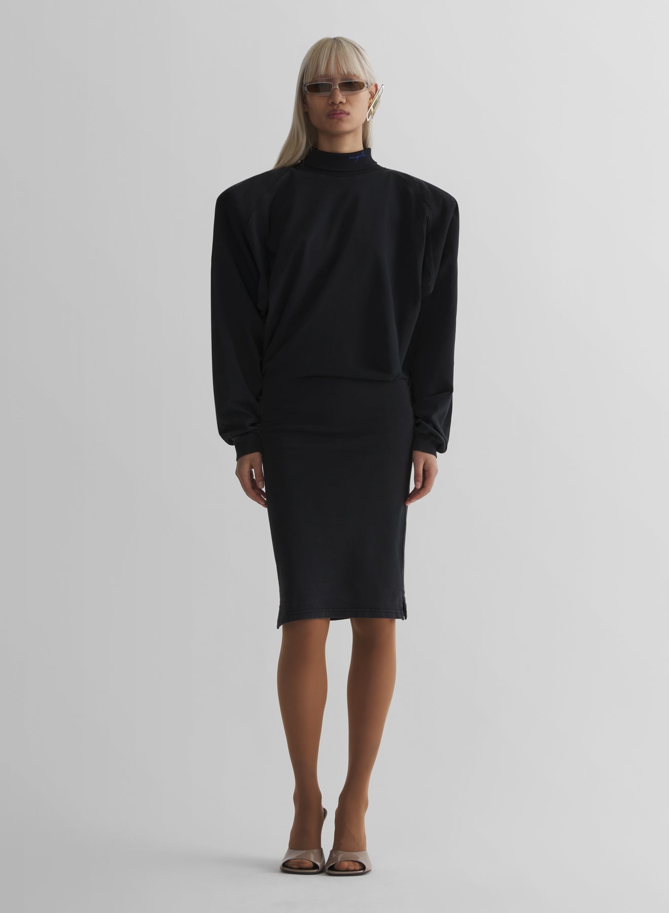 black bat sleeves t-shirt dress