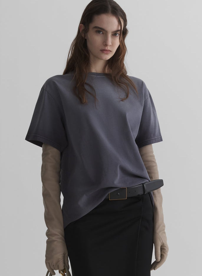 grey short sleeves logo t-shirt