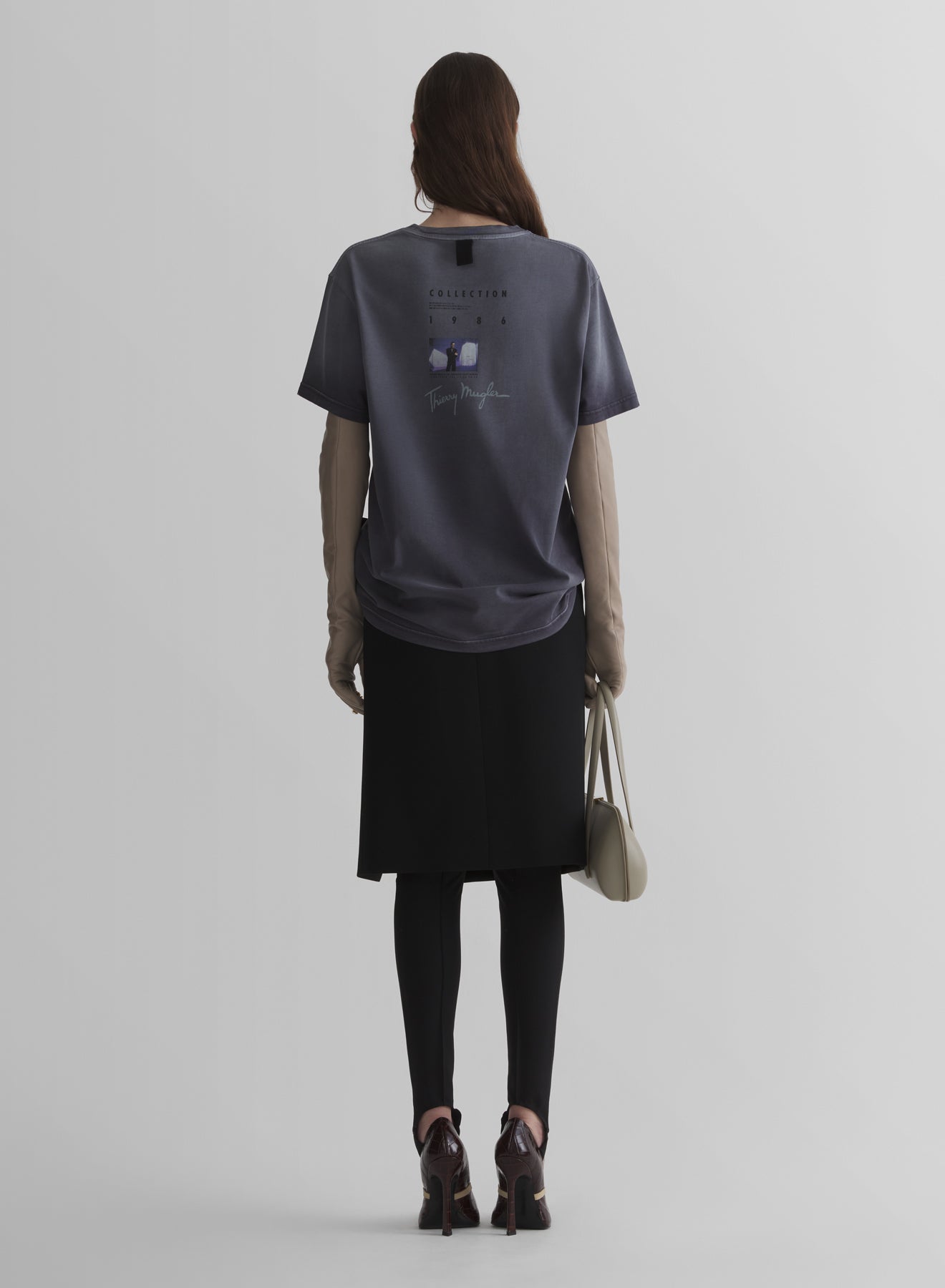 taupe short sleeves logo t-shirt