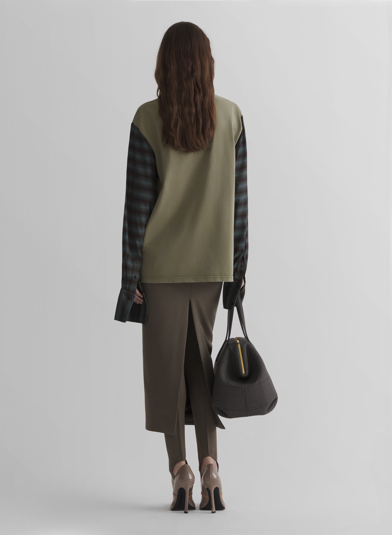 kaki shirt sleeves t-shirt