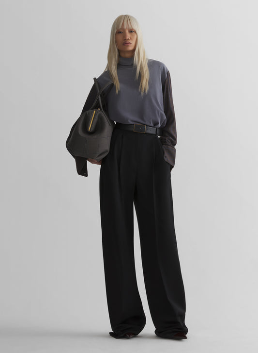 taupe shirt sleeves t-shirt