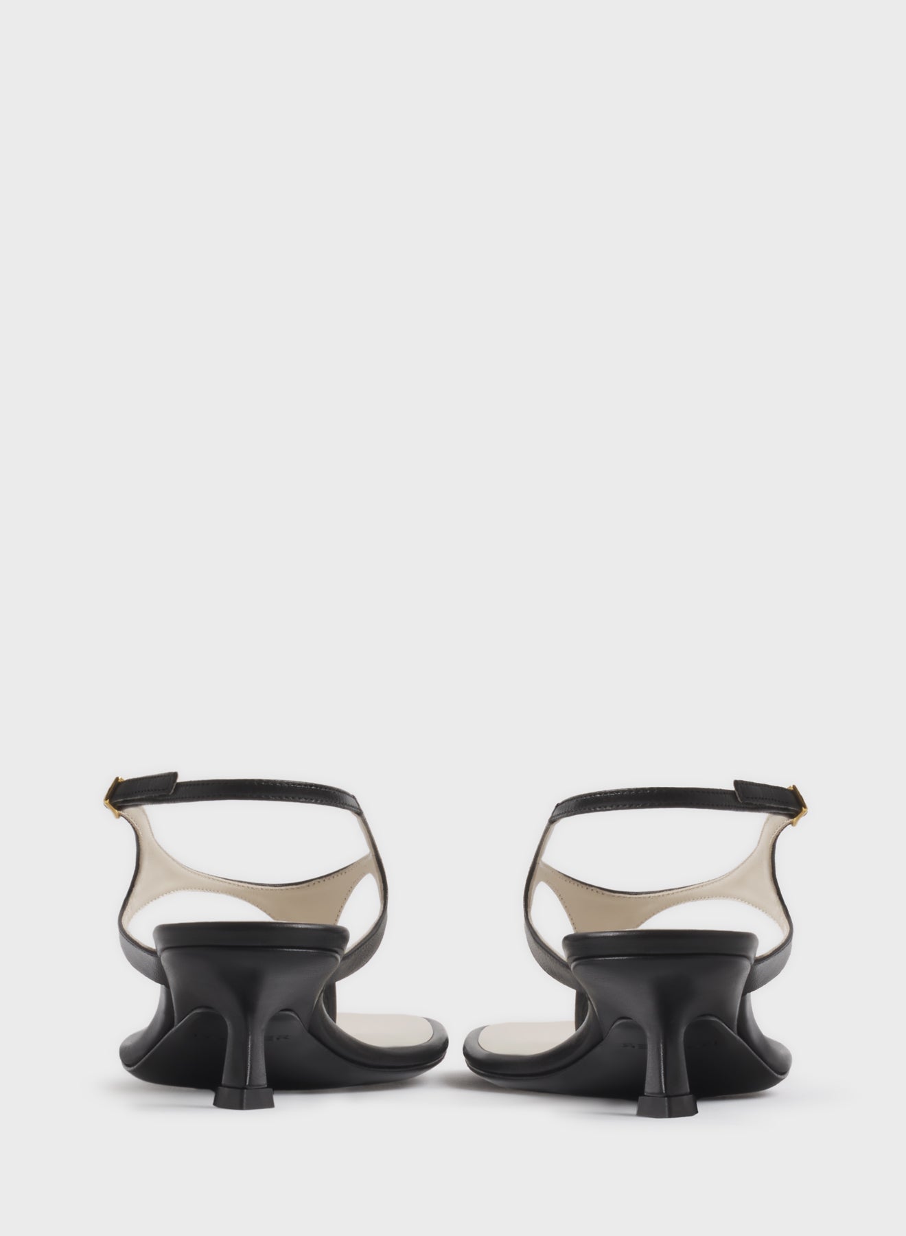 Black thong strap sandals 45