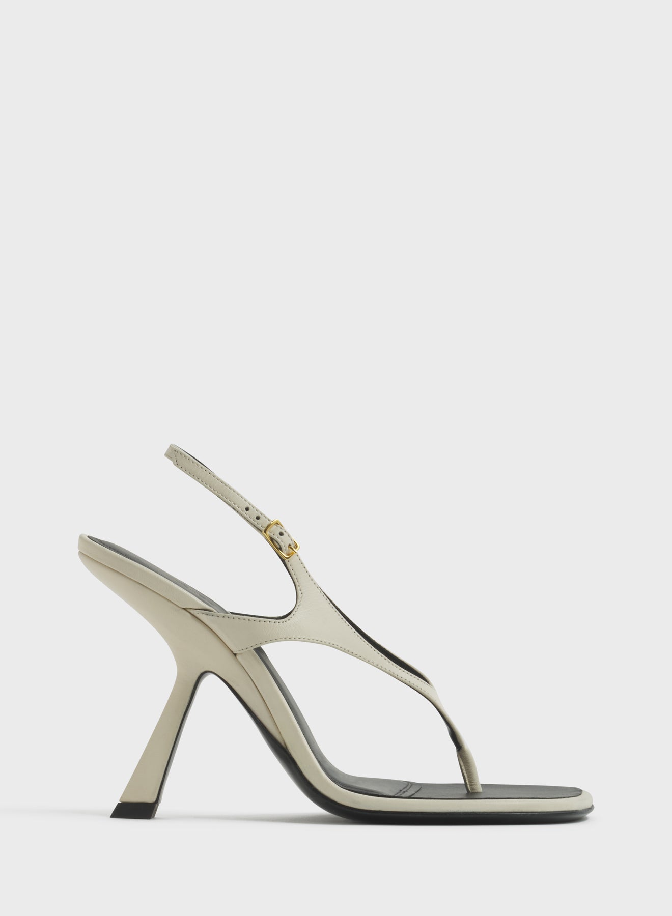 Milk thong strap sandals 105