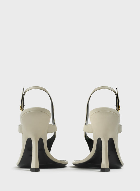 Milk thong strap sandals 105