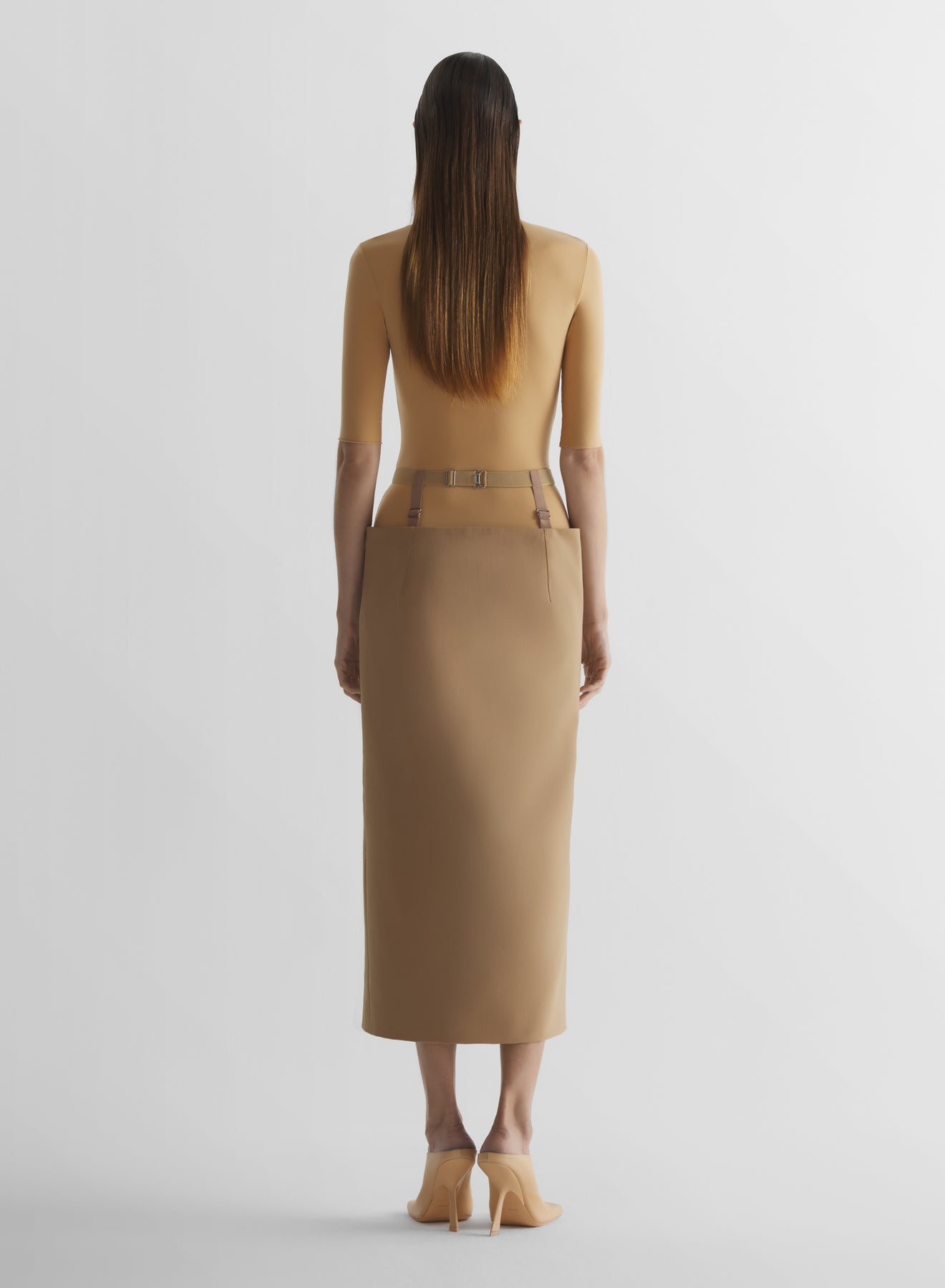 Suspended pencil skirt