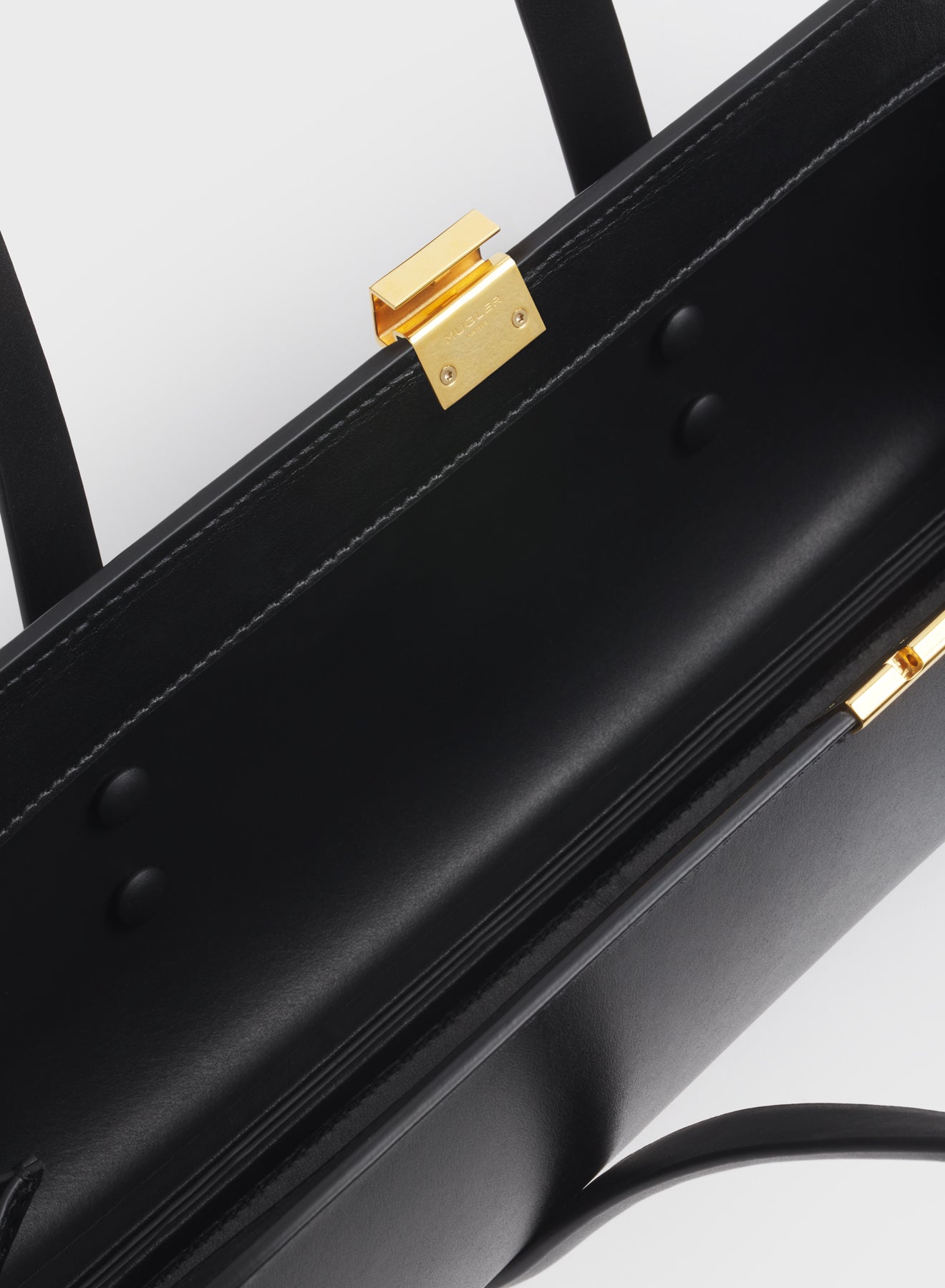black aurora bag