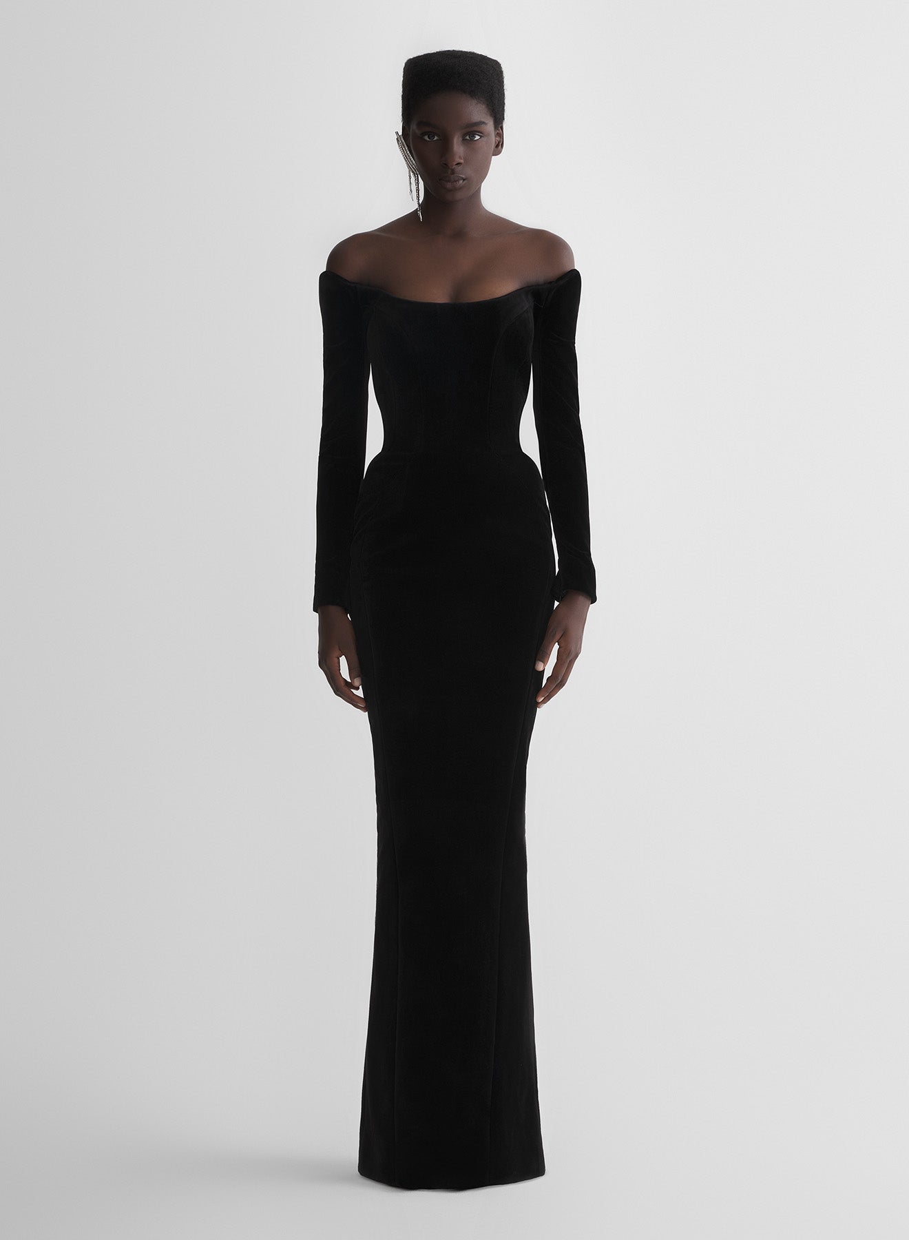 re/edit archive capsule – Mugler