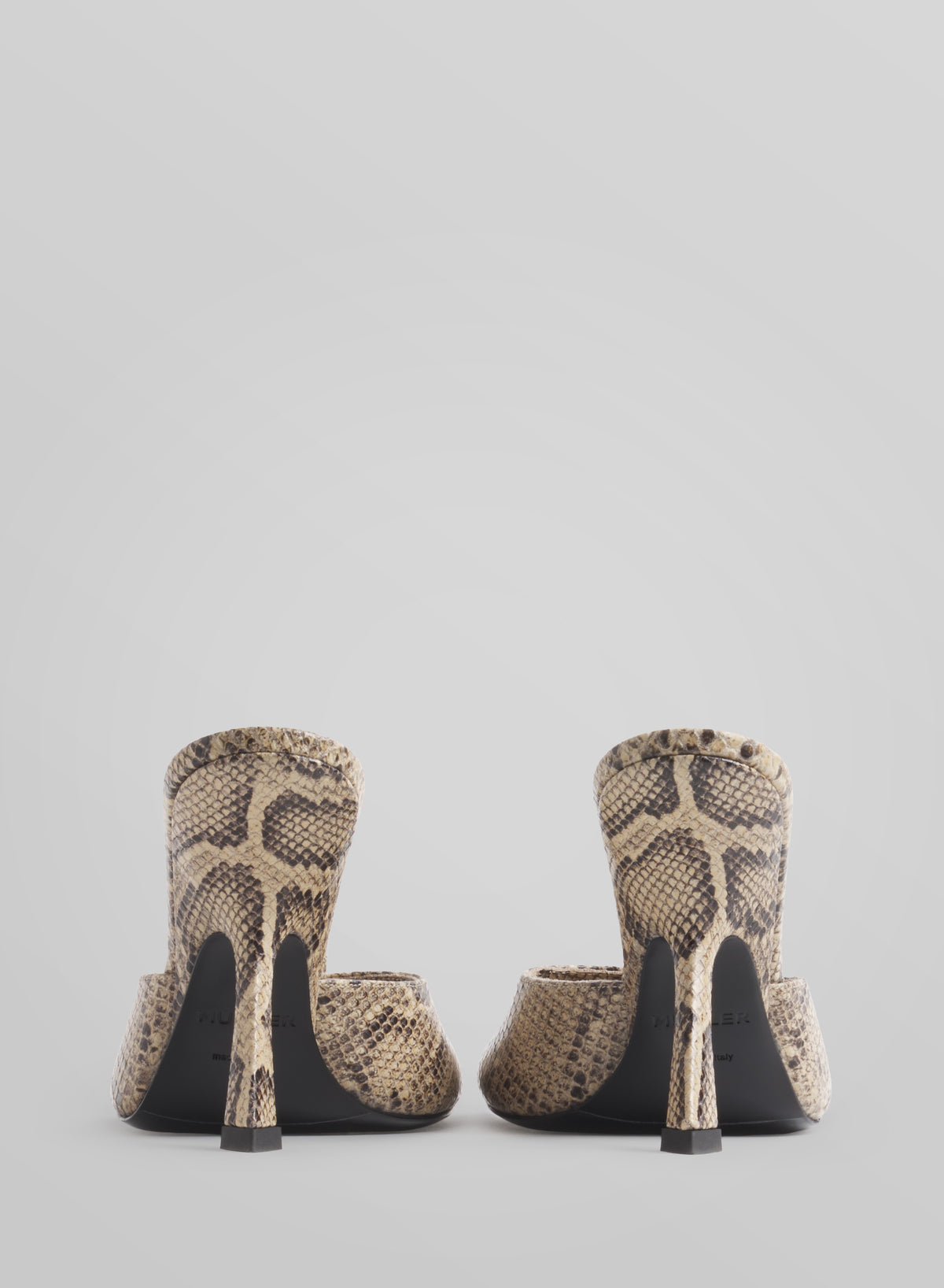 Peep-toe mules 105