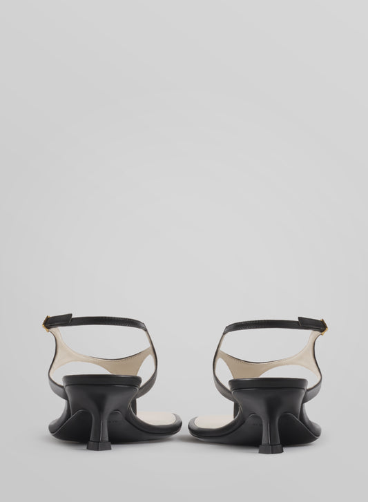 Black thong strap sandals 45