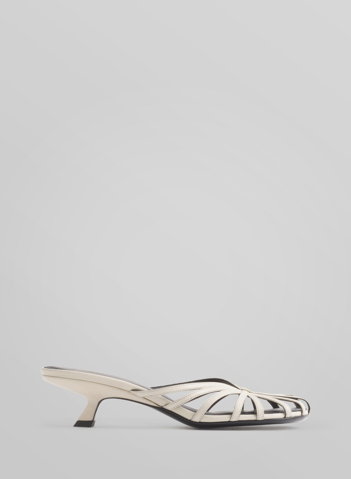 Knotted strap mules 45