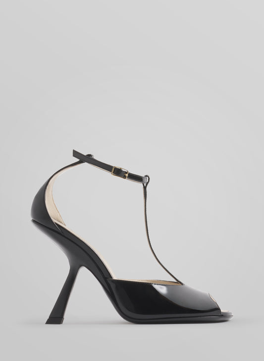 Black T-Strap pumps 105