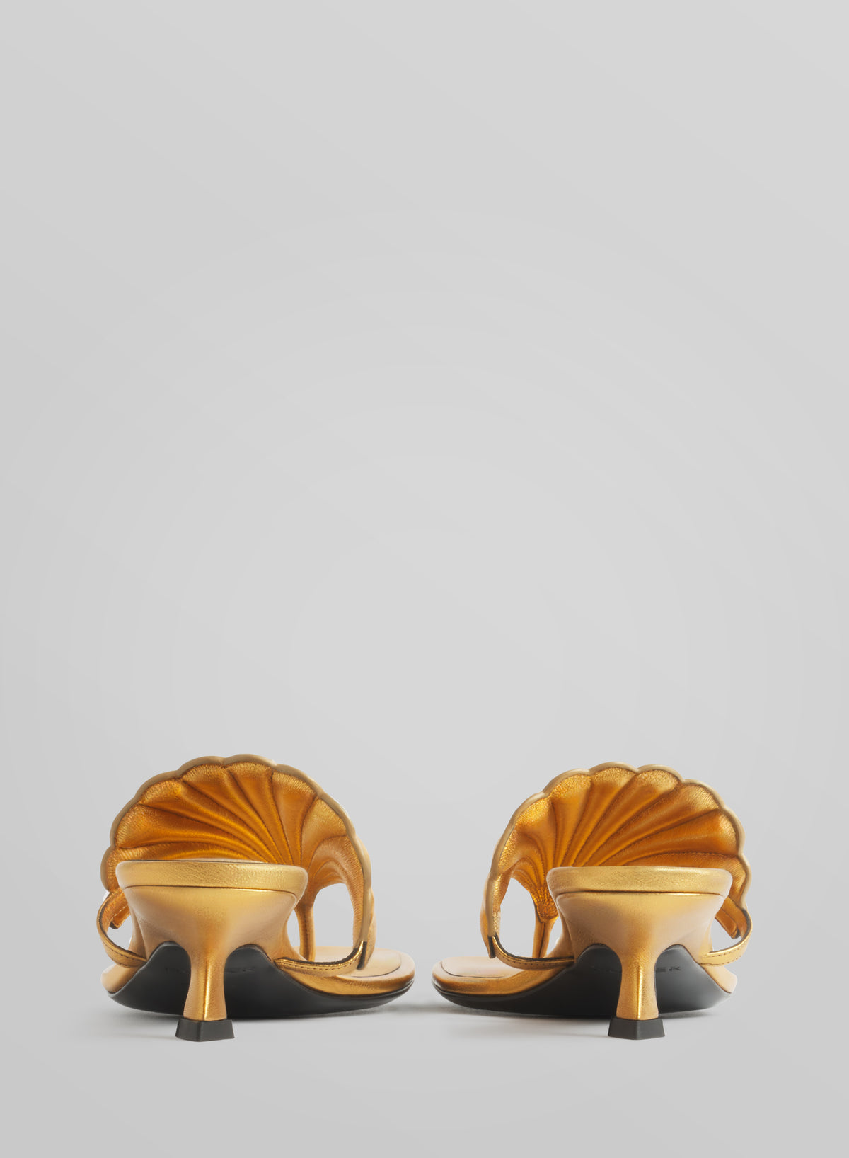 Gold Shell mule 45
