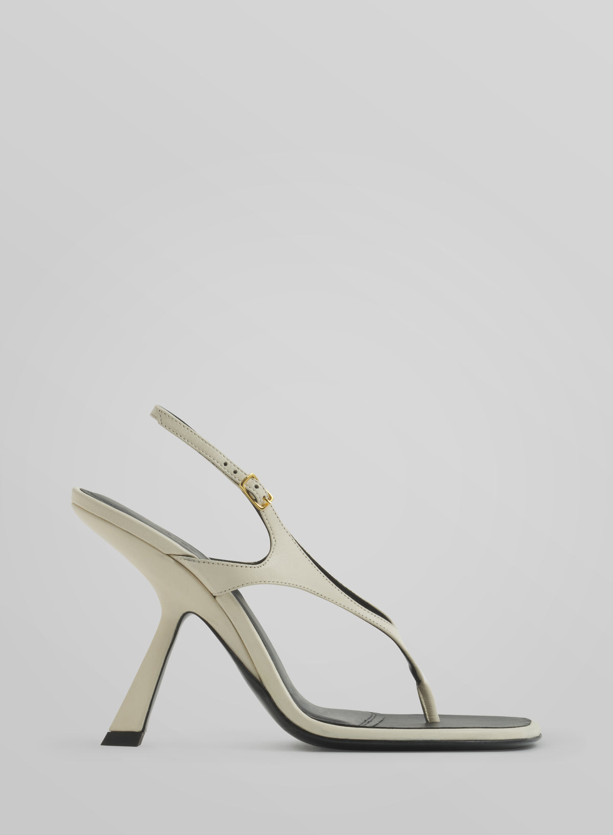Thong strap sandals 105